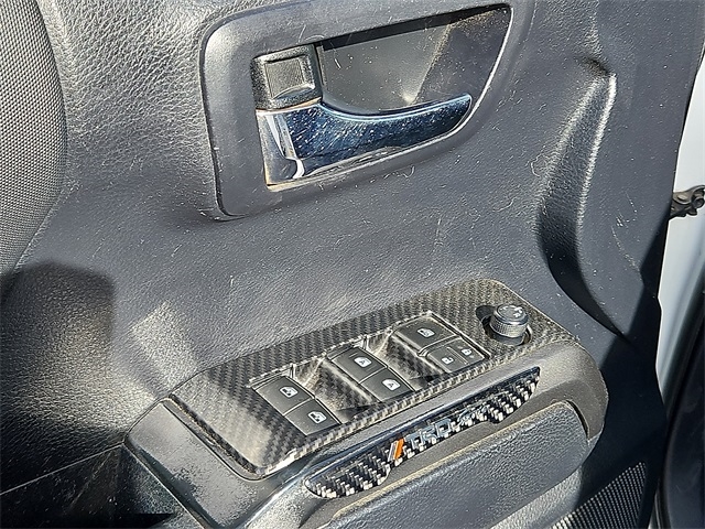 Toyota Tacoma 4WD  2019