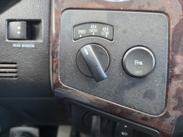 Ford Super Duty F-350 SRW  2009