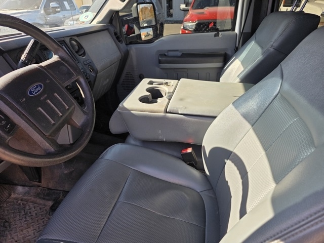 Ford Super Duty F-350 DRW  2016