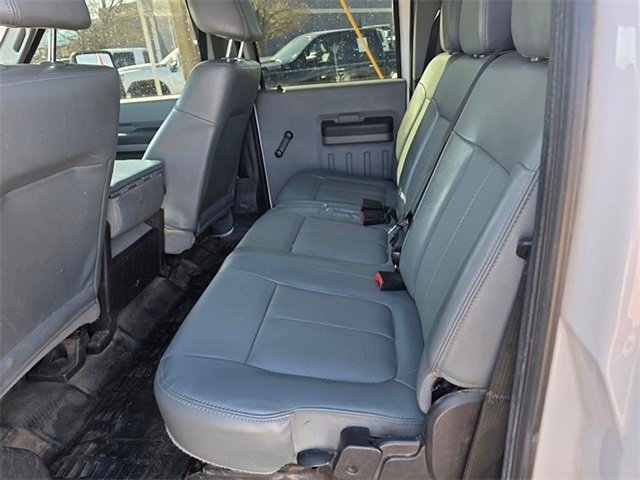 Ford Super Duty F-350 DRW  2016