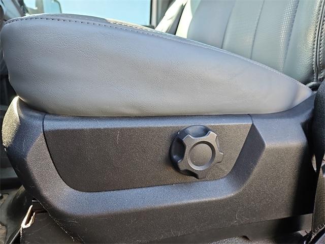 Ford Super Duty F-350 DRW  2016