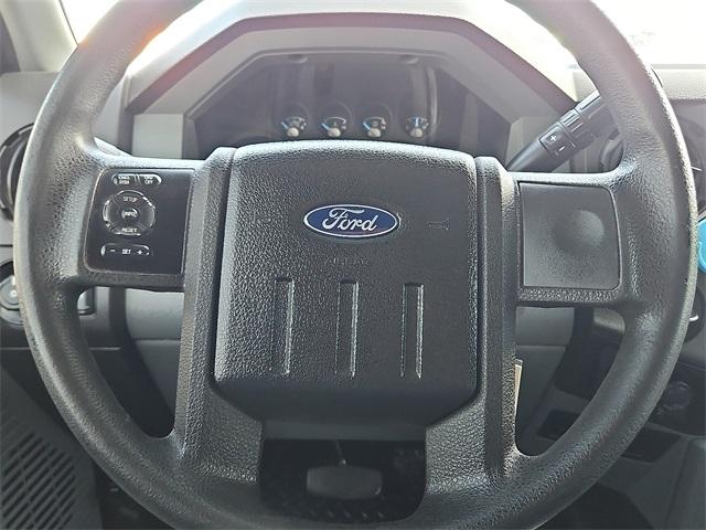 Ford Super Duty F-350 DRW  2016