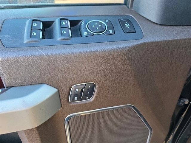 Ford Super Duty F-250 SRW  2017