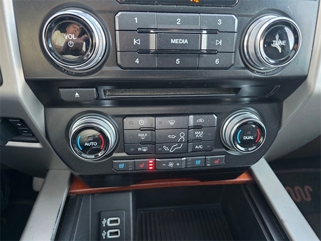 Ford Super Duty F-250 SRW  2017