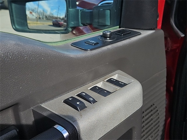 Ford Super Duty F-350 SRW  2013