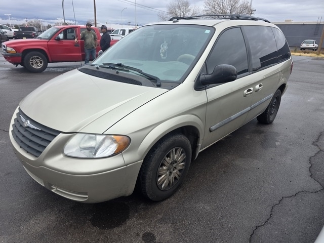 2006 Chrysler Town & Country SWB Base