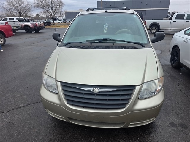 Chrysler Town & Country SWB  2006