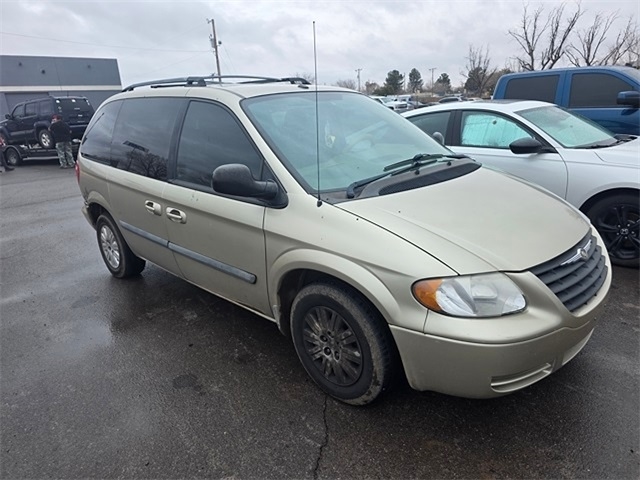 Chrysler Town & Country SWB  2006