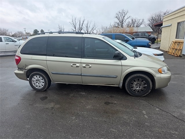 Chrysler Town & Country SWB  2006