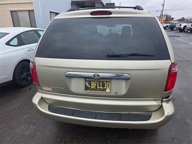 Chrysler Town & Country SWB  2006