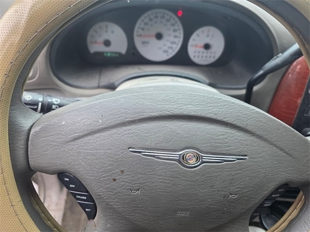 Chrysler Town & Country SWB  2006