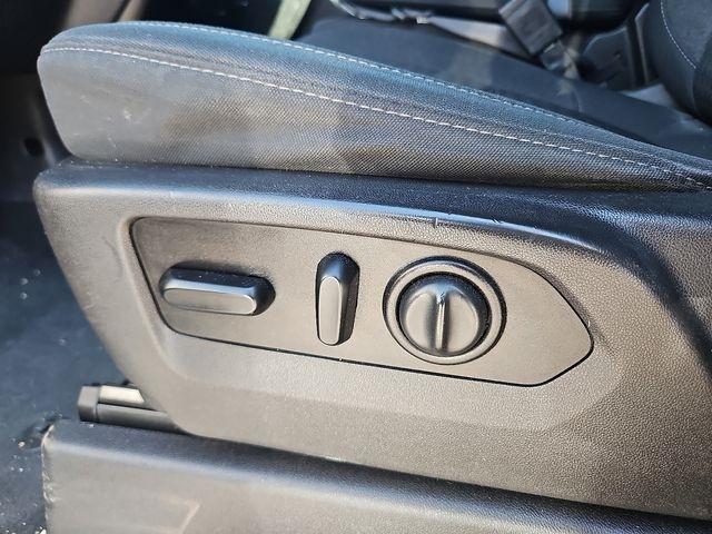 Chevrolet Silverado 1500  2020