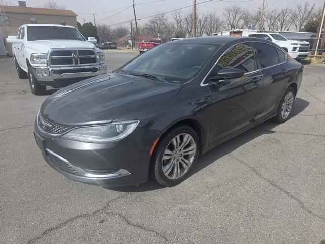 Chrysler 200  2015