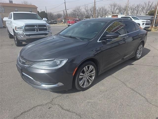 Chrysler 200  2015