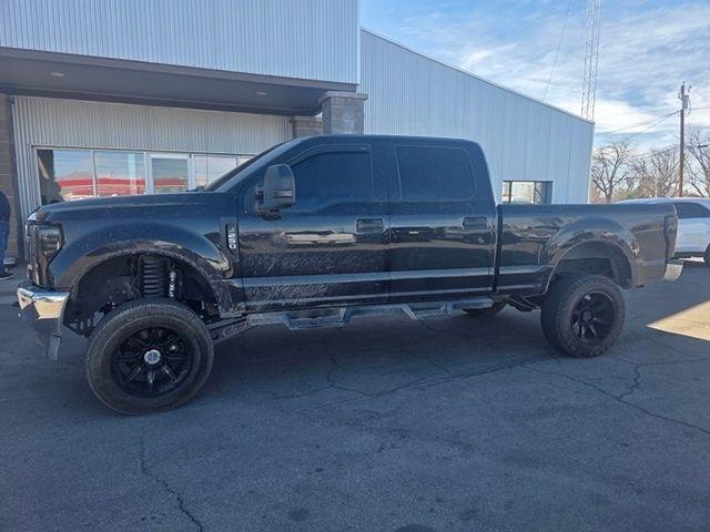 Ford Super Duty F-250 SRW  2017