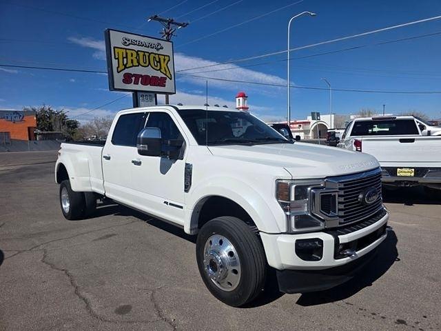 2022 Ford Super Duty F-450 DRW Platinum