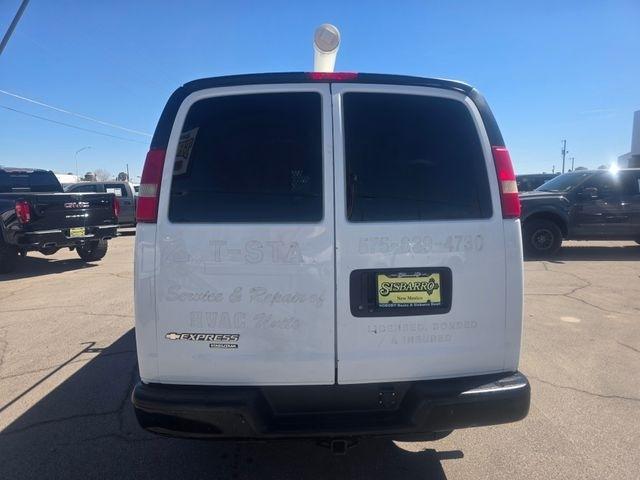 Chevrolet Express Cargo Van  2015