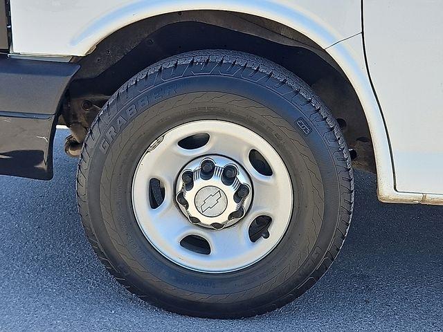 Chevrolet Express Cargo Van  2015