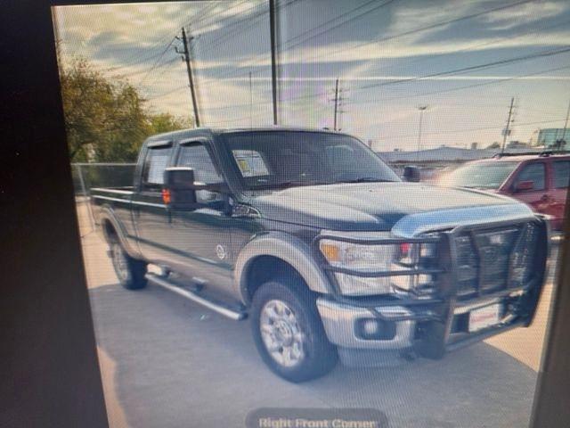 Ford Super Duty F-250 SRW  2011