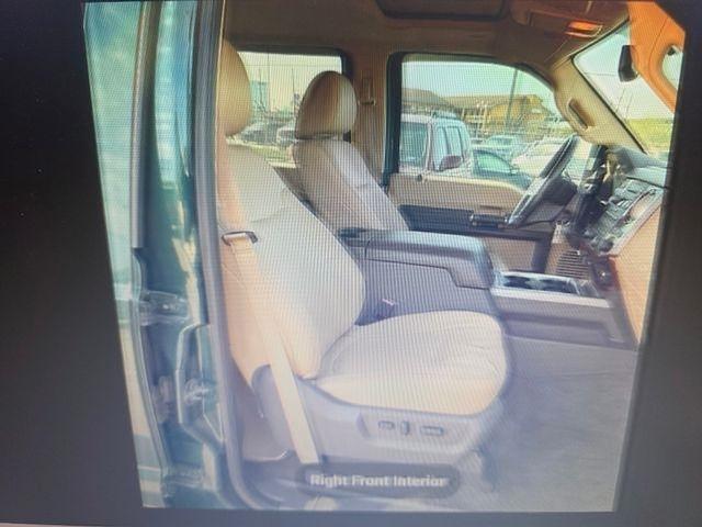 Ford Super Duty F-250 SRW  2011