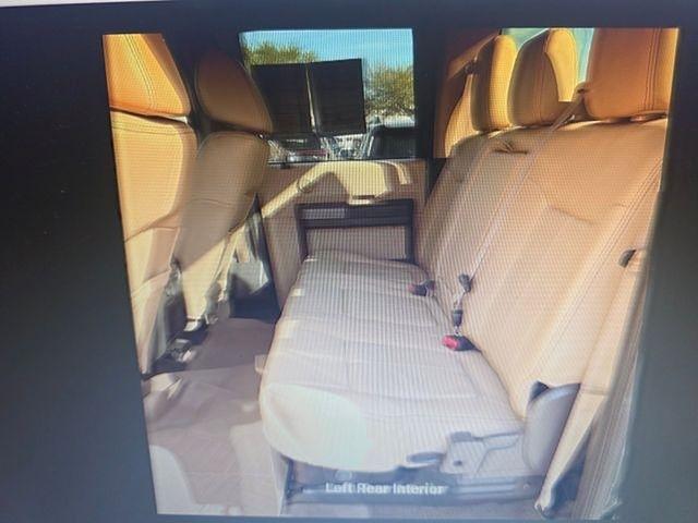 Ford Super Duty F-250 SRW  2011