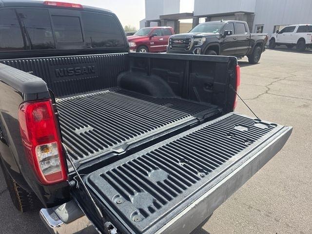 Nissan Frontier  2015