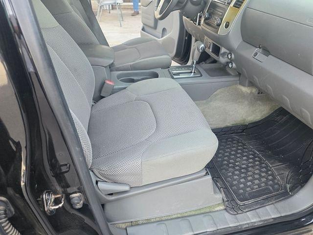 Nissan Frontier  2015