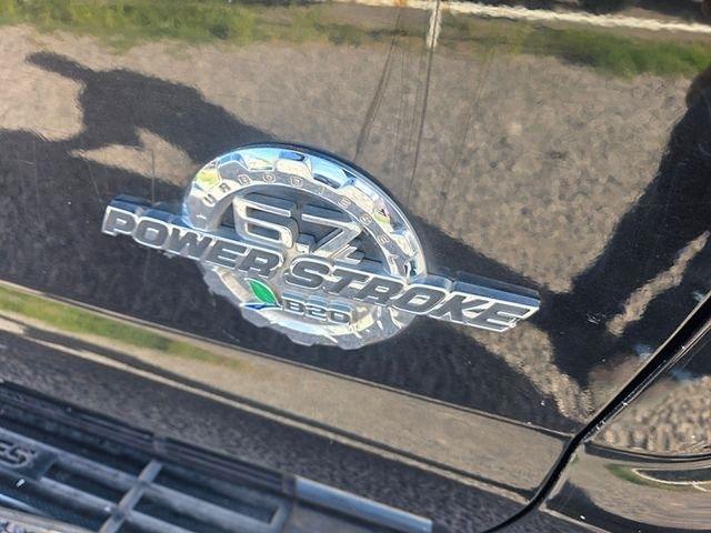 Ford Super Duty F-350 DRW  2015