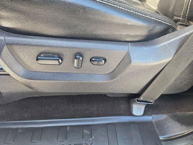 Ford Super Duty F-350 DRW  2015