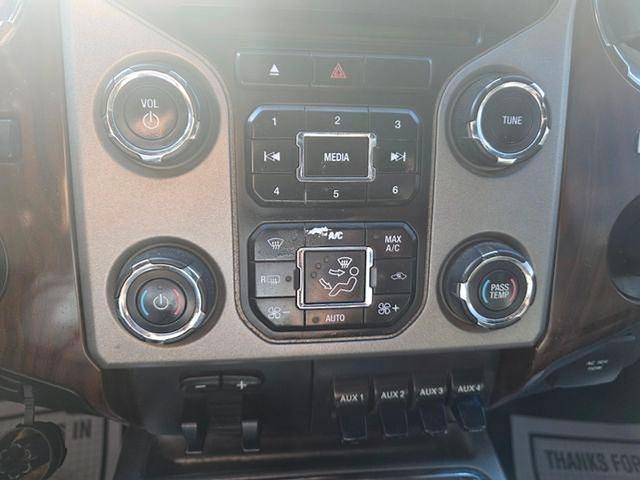 Ford Super Duty F-350 DRW  2015