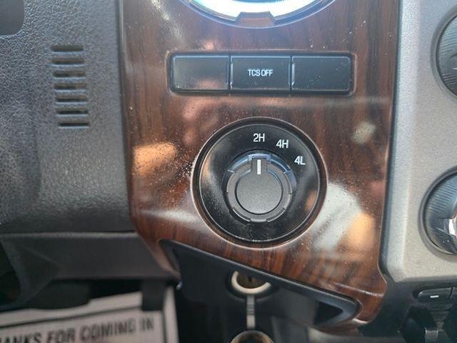 Ford Super Duty F-350 DRW  2015