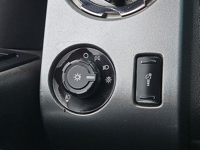 Ford Super Duty F-350 DRW  2015