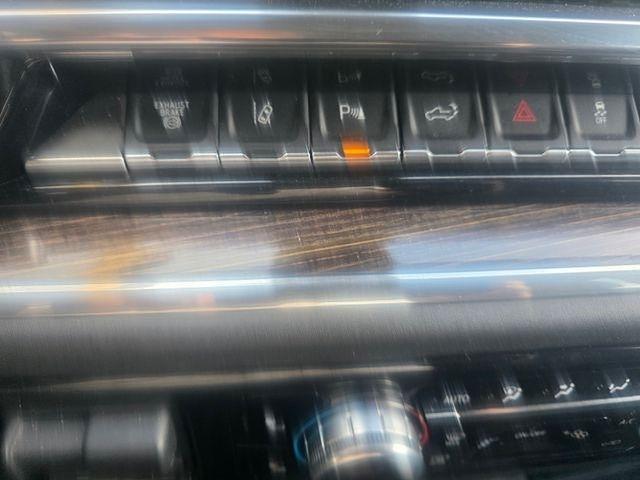 GMC Sierra 3500HD  2024