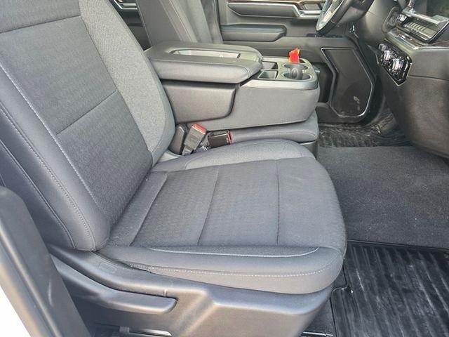 GMC Sierra 3500HD  2024