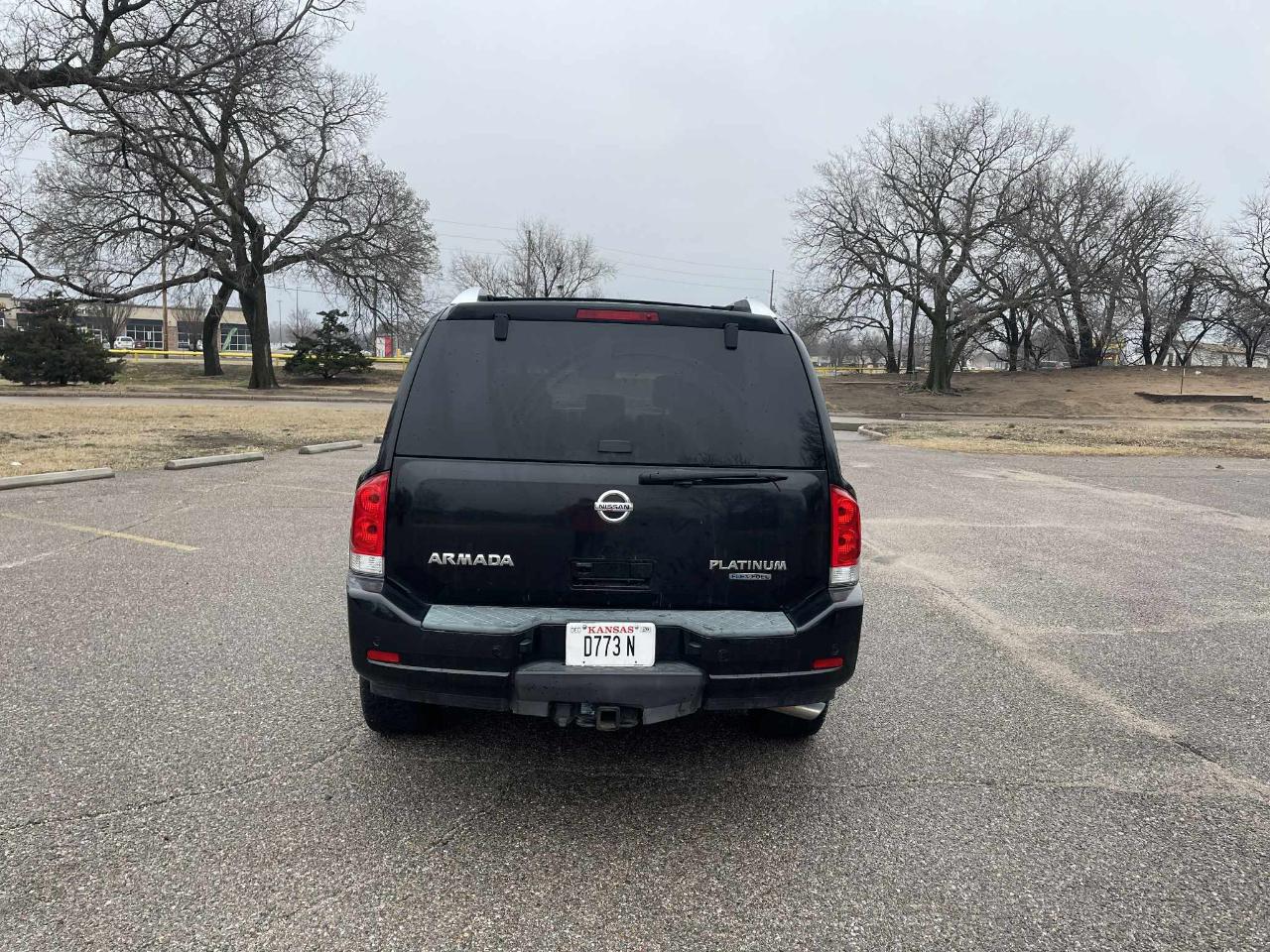 Nissan Armada SL 2WD 2011