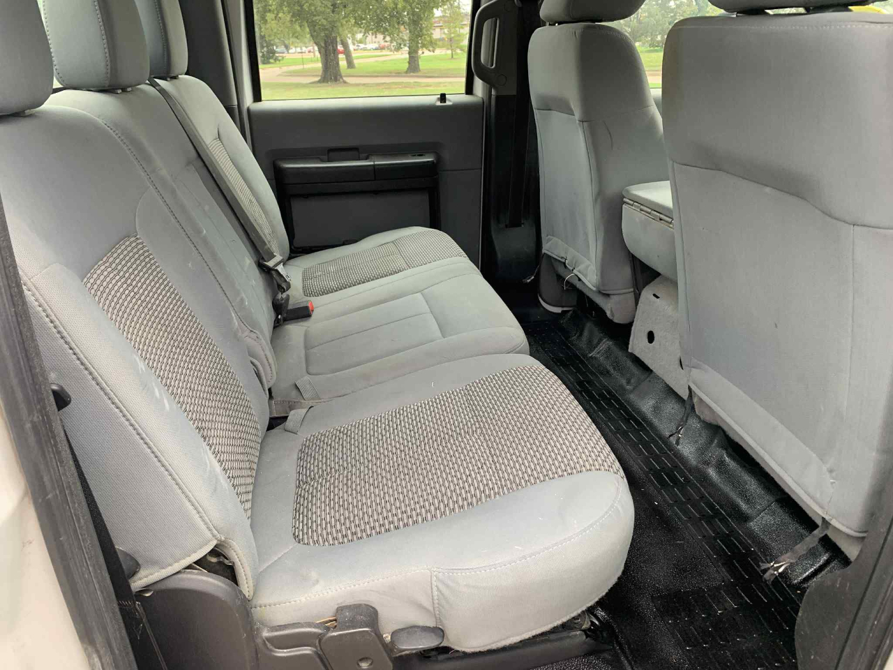 Ford F-250 SD XLT Crew Cab Long Bed 4WD 2016 Ford F-250 SD XLT Crew Cab Long Bed 4WD 2016