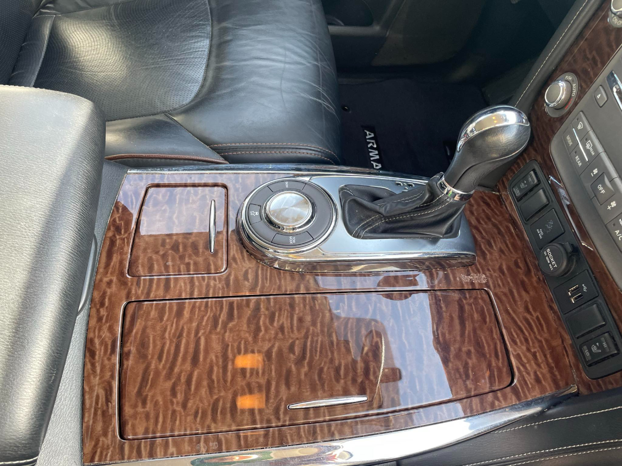 Nissan Armada SL 2WD 2018 Nissan Armada SL 2WD 2018