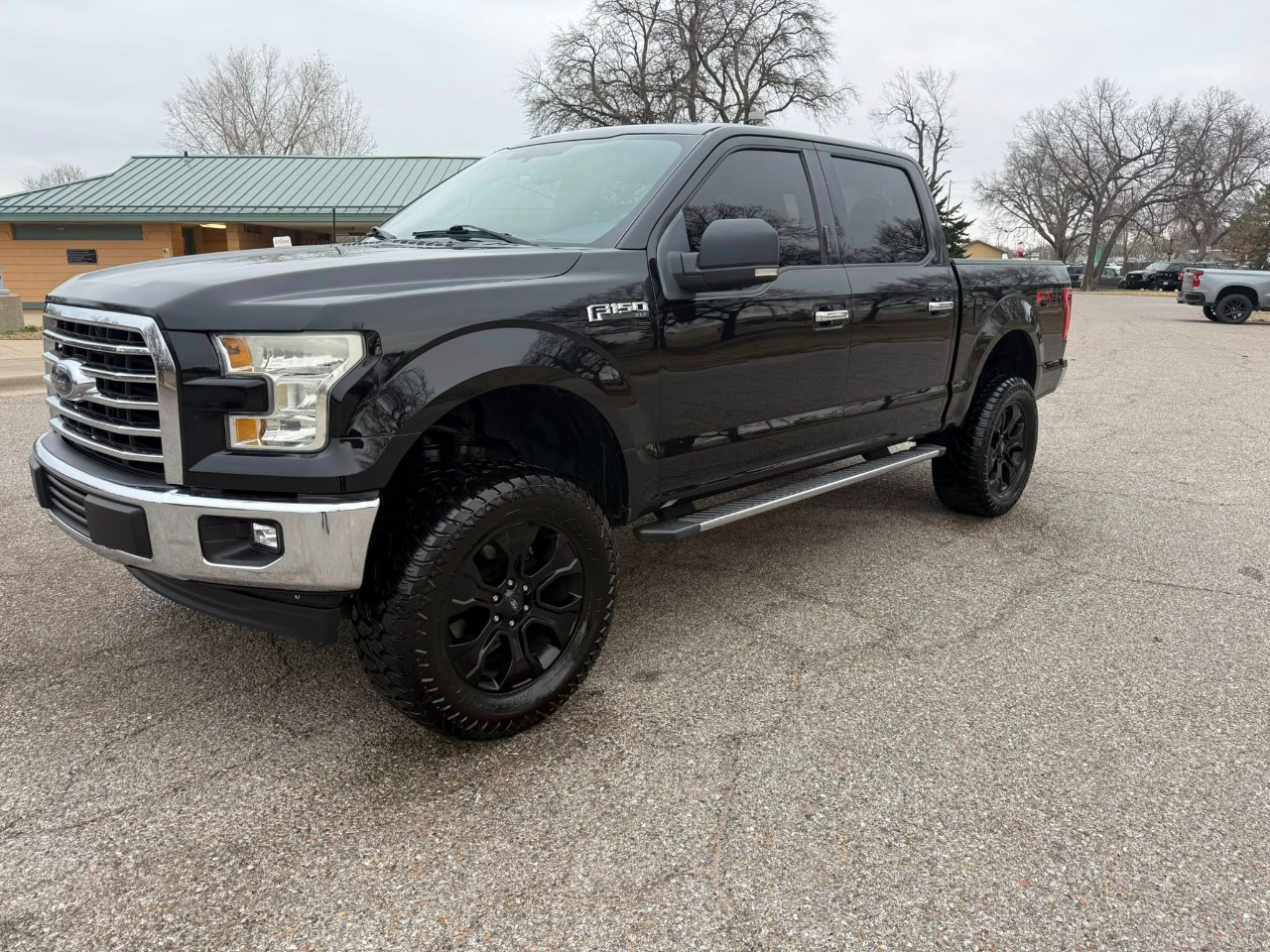 Ford F-150 Lariat SuperCrew 5.5-ft. Bed 4WD 2016