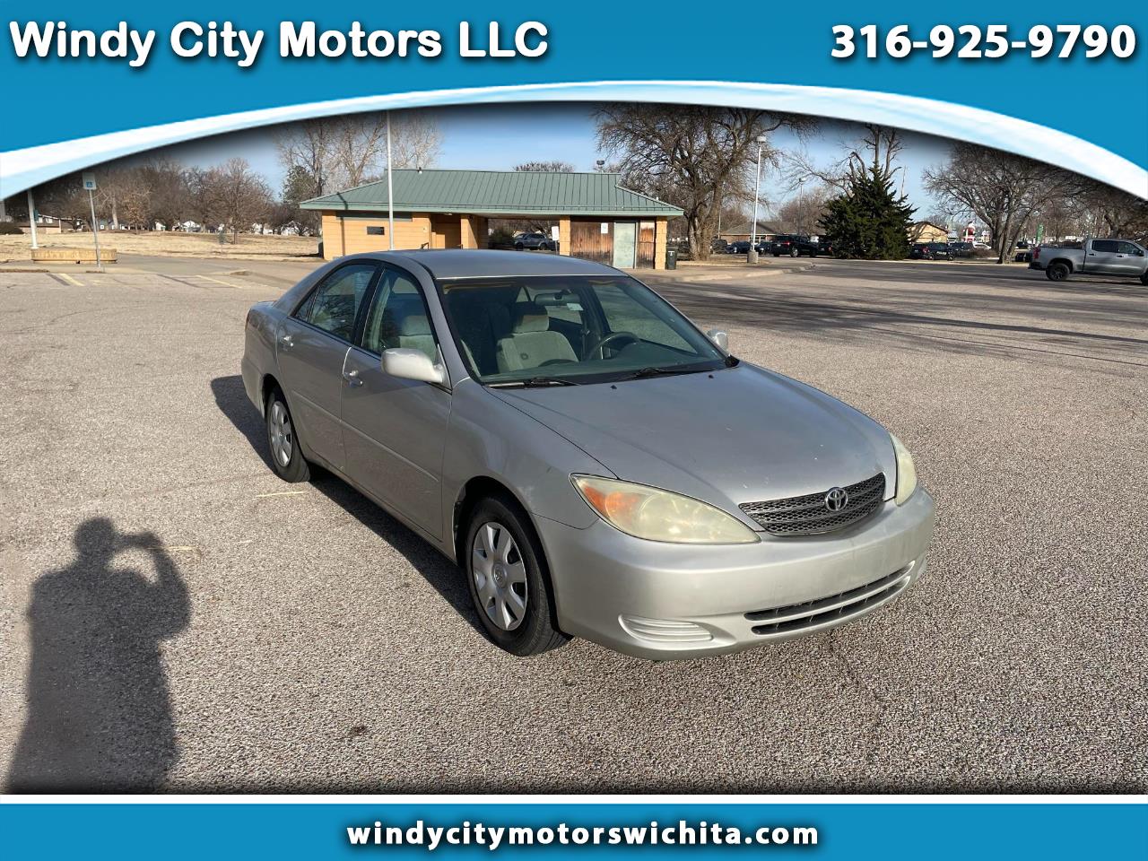 2004 Toyota Camry Standard