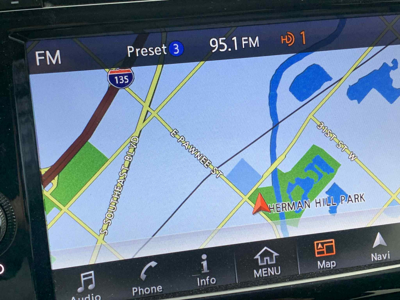 Nissan Murano SV AWD 2015