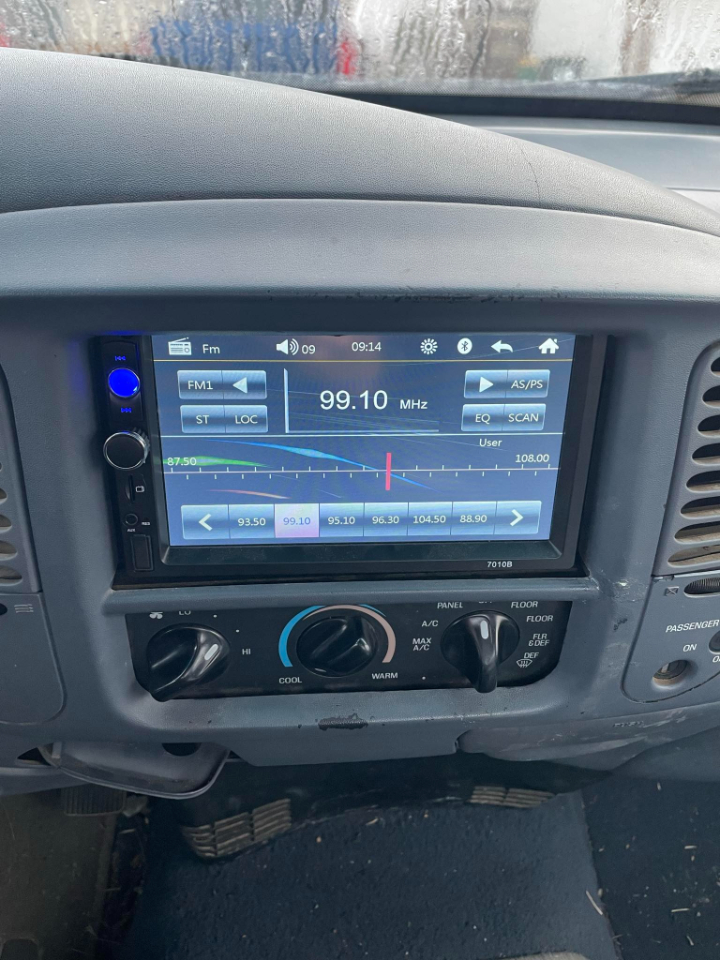 Ford F-150 WS Reg. Cab Long Bed 2WD 1999