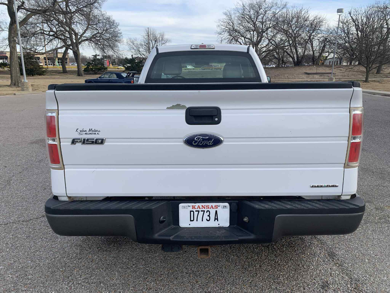 Ford F-150 2WD Reg Cab 122.5" XL 2014