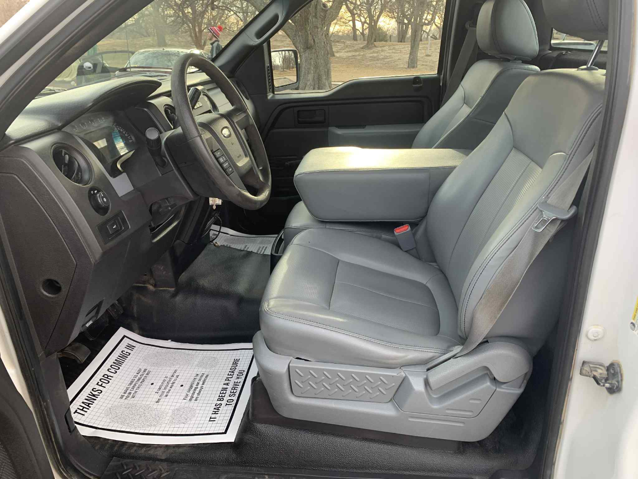 Ford F-150 2WD Reg Cab 122.5" XL 2014