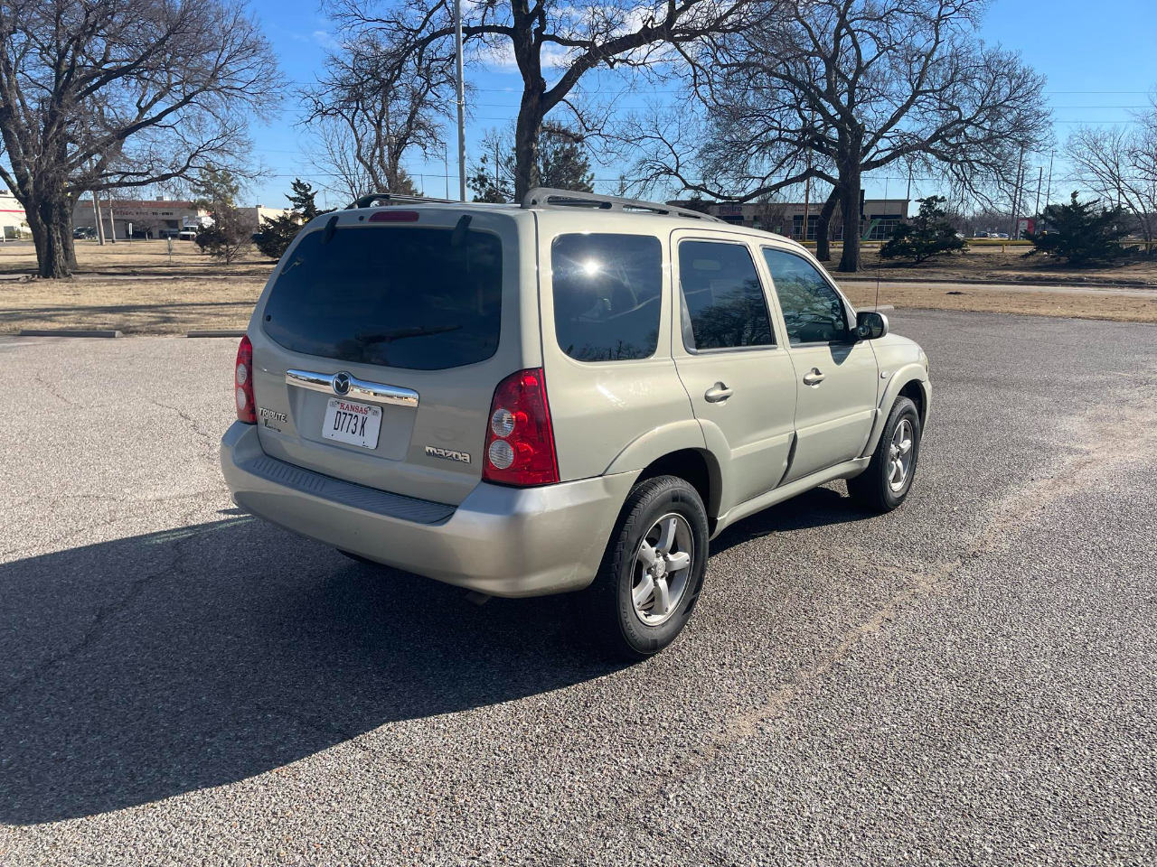 Mazda Tribute  2005
