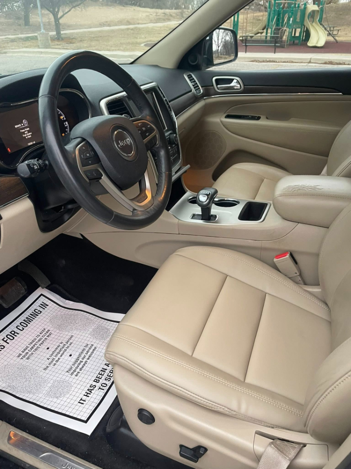 Jeep Grand Cherokee Limited 2WD 2015