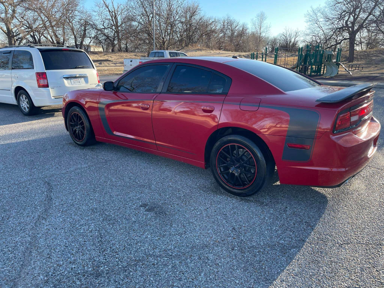 Dodge Charger SE 2012