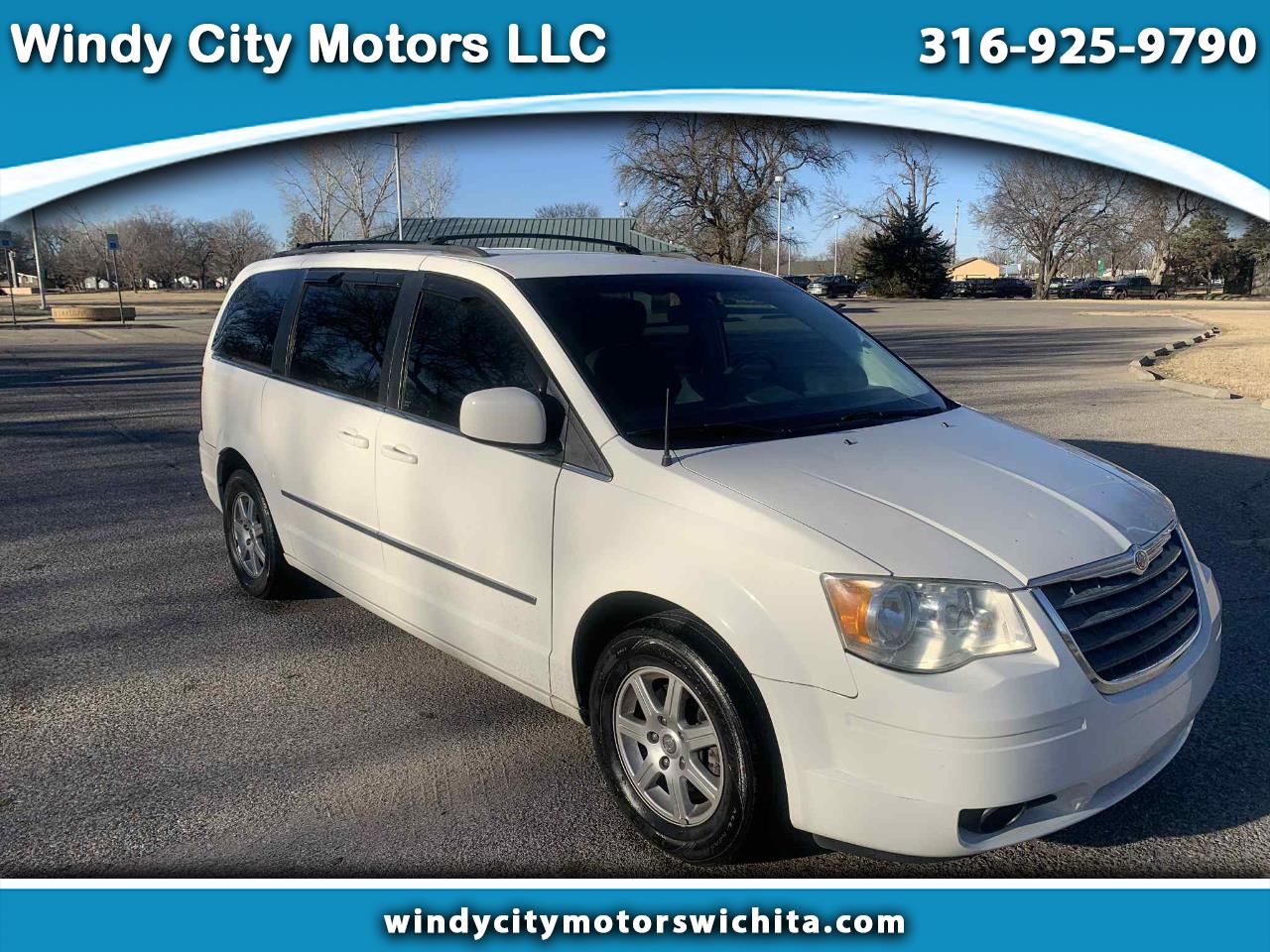 2010 Chrysler Town & Country Touring