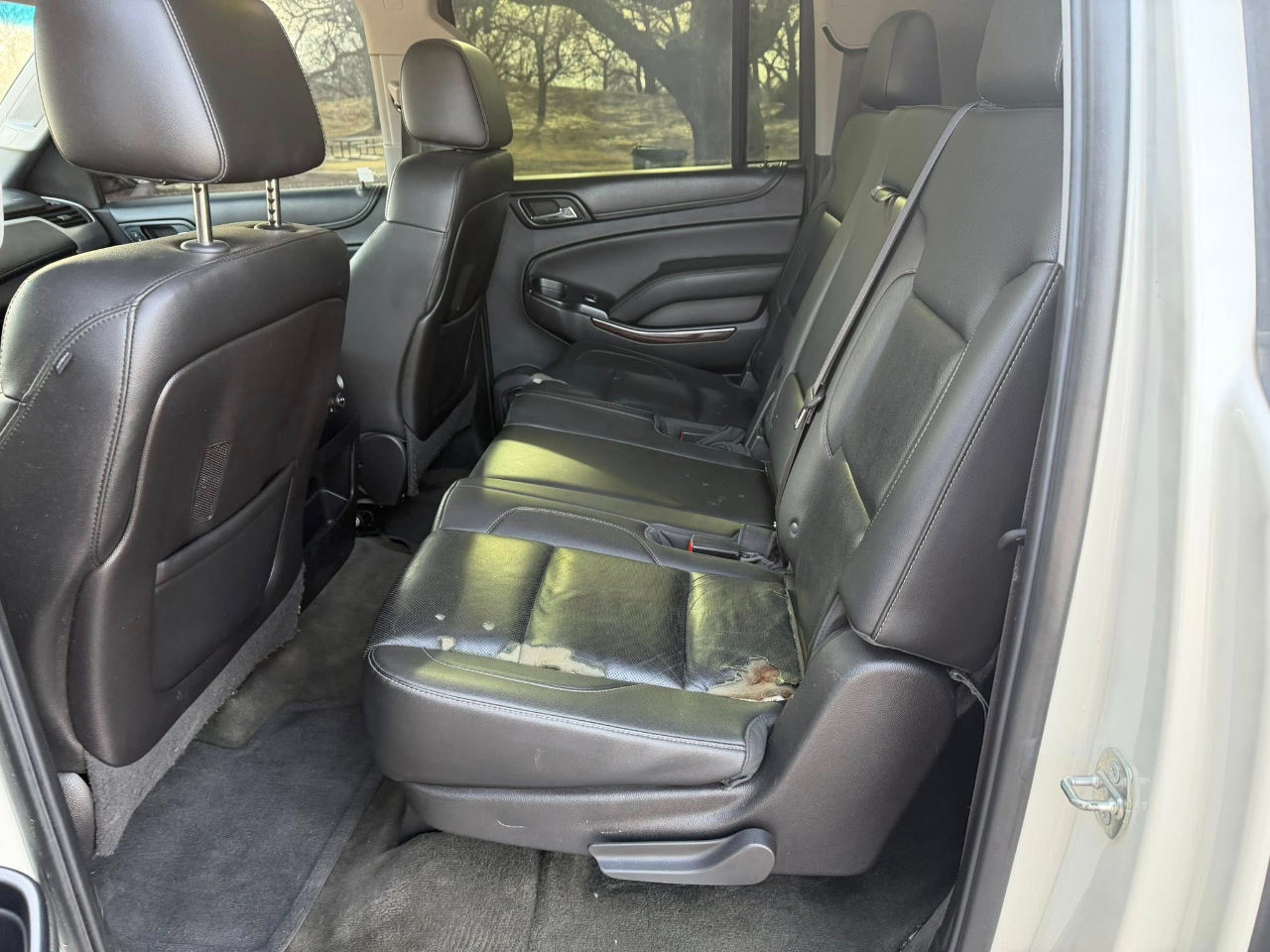 GMC Yukon XL SLT 1/2 Ton 2WD 2015