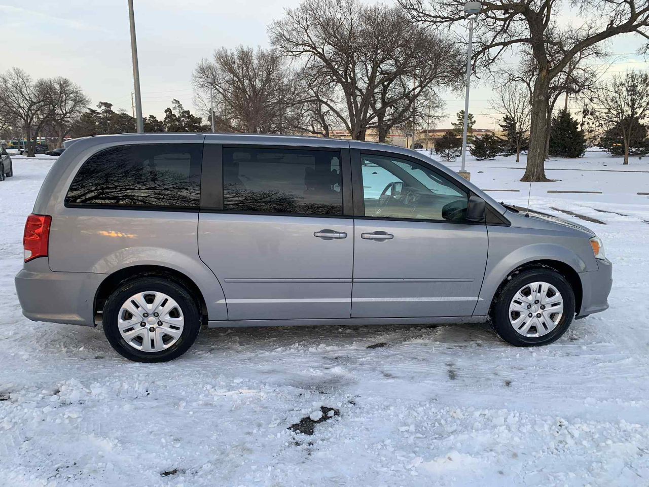 Dodge Grand Caravan SE 2015