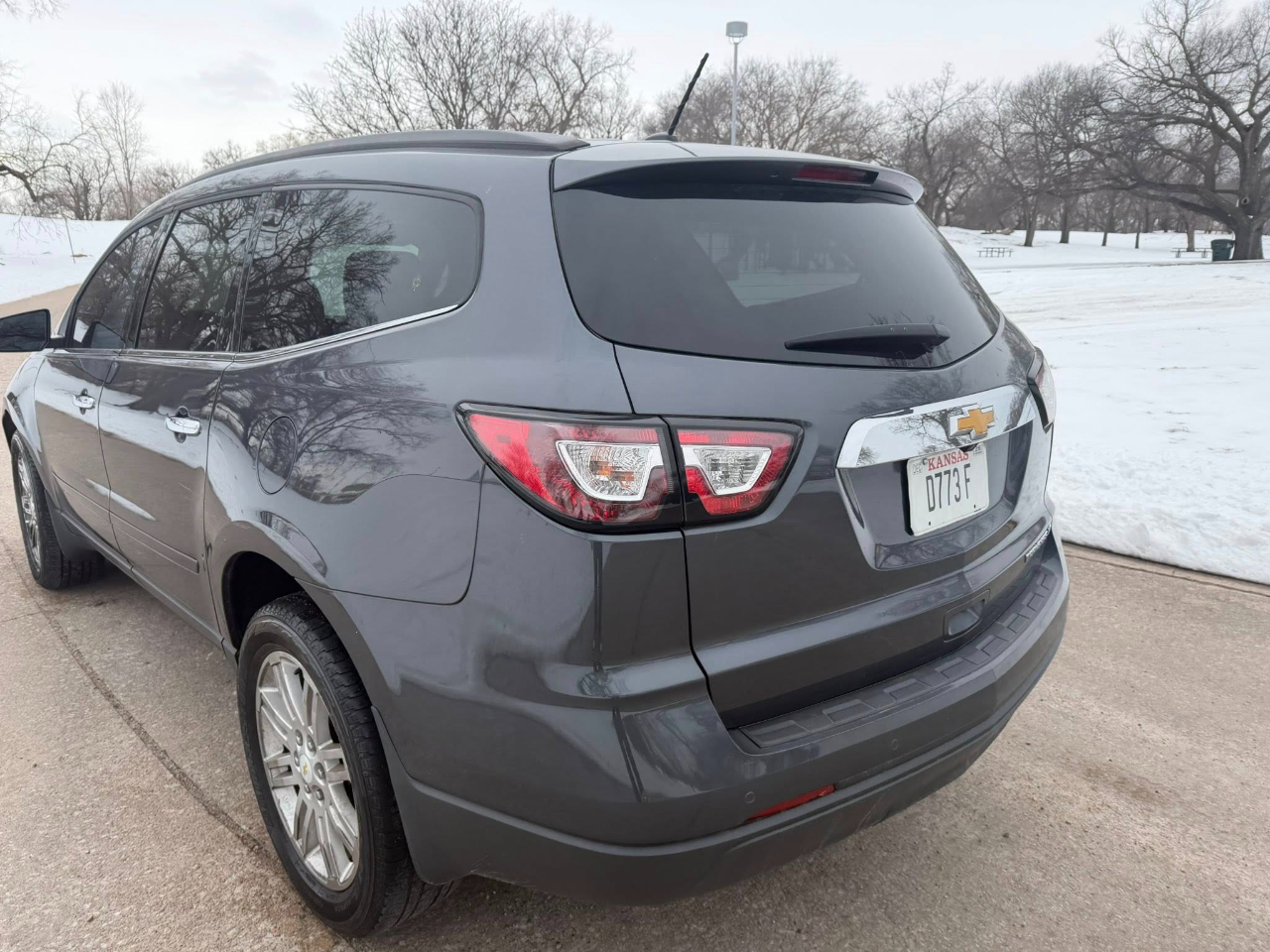 Chevrolet Traverse 1LT FWD 2013